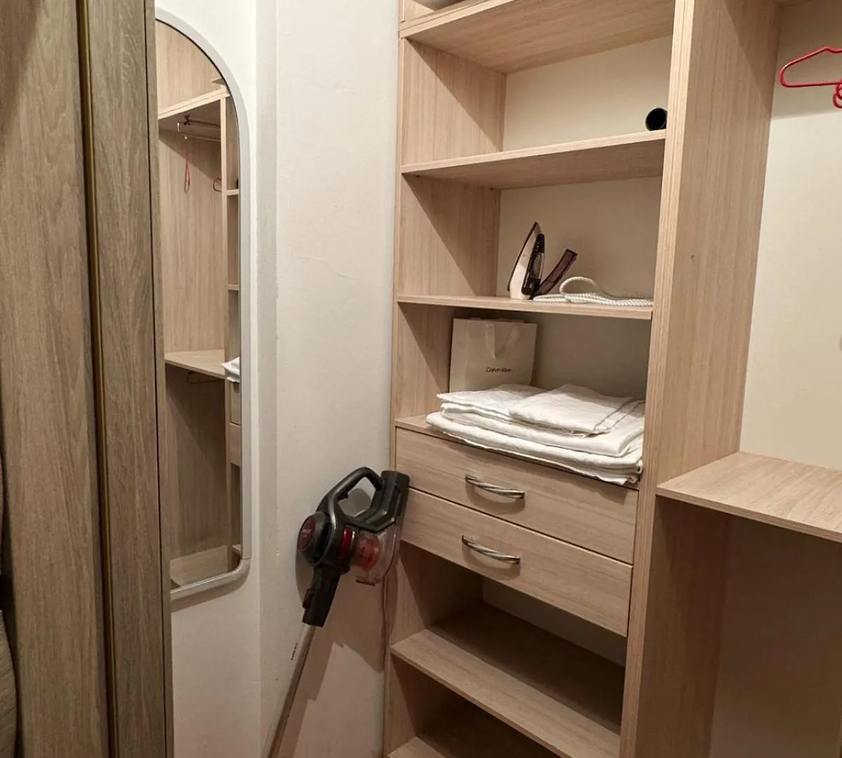 Квартира В Центре Бастау Almaty Apartment